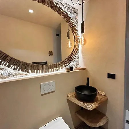 Lovely Apartment In Tapigliano, 80 M² With Terrace Appartement *