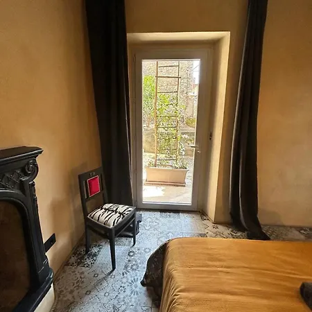 Lovely Apartment In Tapigliano, 80 M² With Terrace Appartement *