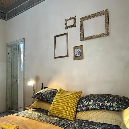 Lovely In Tapigliano, 80 M² With Terrace *