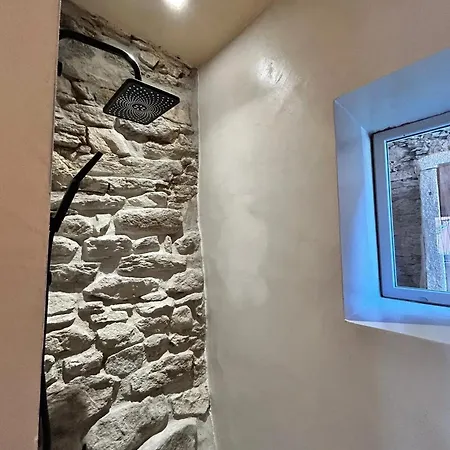 Lovely Apartment In Tapigliano, 80 M² With Terrace